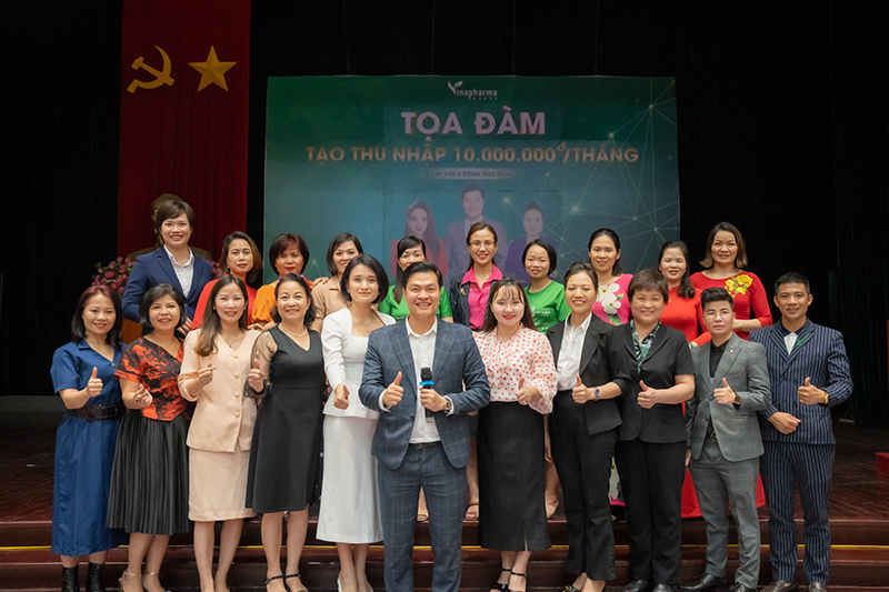 toa-dam-ve-kinh-doanh-online-ket-hop-trai-nghiem-san-pham-he-sinh-thai-vinapharma-group