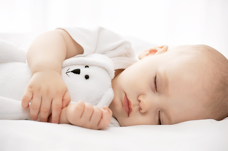 Ngủ đủ và ngon giấc là điều kiện cần thiết giúp trẻ phát triển khỏe mạnh